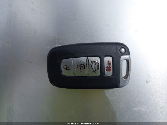 2011 Kia Optima Sx მანქანა იყიდება აუქციონზე, vin: KNAGR4A64B5135032, აუქციონის ნომერი: 45036741
