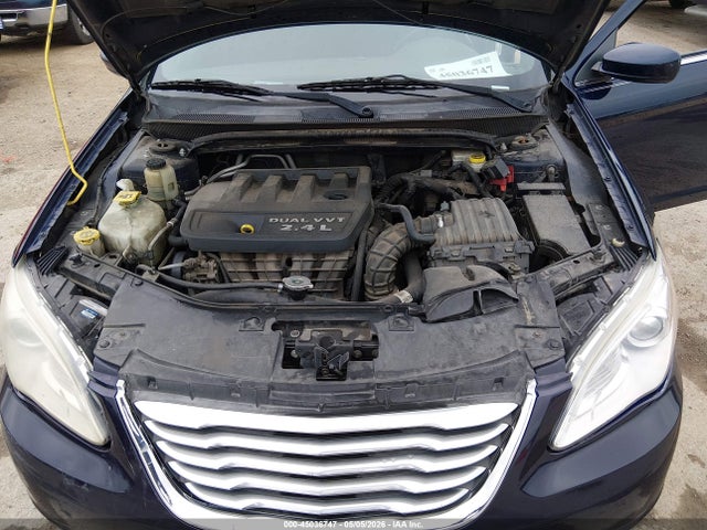 Продажа на аукционе авто 2013 Chrysler 200 Touring, vin: 1C3CCBBB4DN551138, номер лота: 45036747