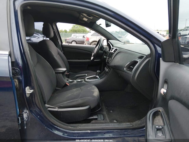 Продажа на аукционе авто 2013 Chrysler 200 Touring, vin: 1C3CCBBB4DN551138, номер лота: 45036747