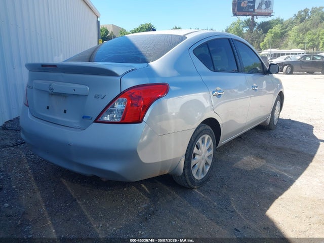45036748 :رقم المزاد ، 3N1CN7AP6DL877896 vin ، 2013 Nissan Versa 1.6 Sv مزاد بيع