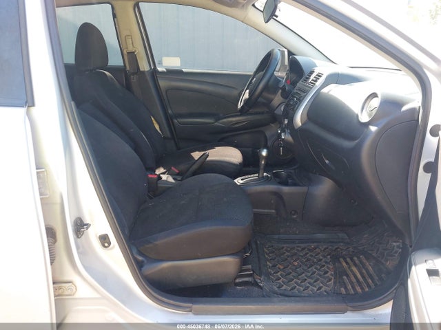 45036748 :رقم المزاد ، 3N1CN7AP6DL877896 vin ، 2013 Nissan Versa 1.6 Sv مزاد بيع
