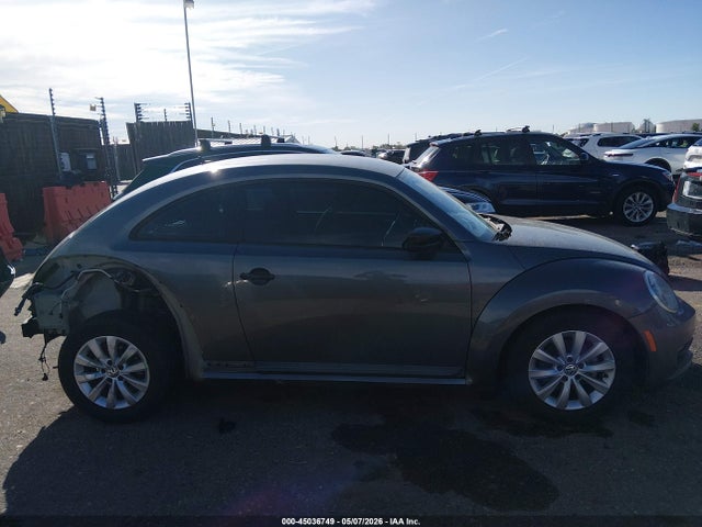 2013 Volkswagen Beetle 2.5l Entry მანქანა იყიდება აუქციონზე, vin: 3VWFP7AT2DM669605, აუქციონის ნომერი: 45036749