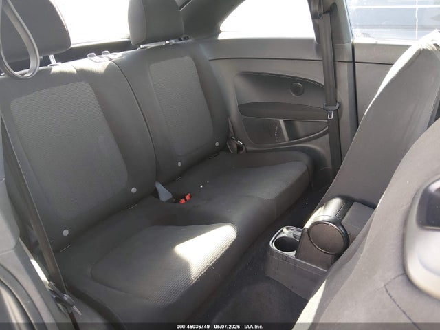 2013 Volkswagen Beetle 2.5l Entry მანქანა იყიდება აუქციონზე, vin: 3VWFP7AT2DM669605, აუქციონის ნომერი: 45036749