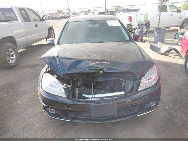45036768 :رقم المزاد ، WDDGF5EB9BR140850 vin ، 2011 Mercedes-benz C 300 Luxury مزاد بيع