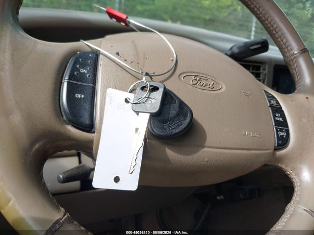 2002 Ford F-250 Lariat/xl/xlt მანქანა იყიდება აუქციონზე, vin: 1FTNX21L22EA46456, აუქციონის ნომერი: 45036810