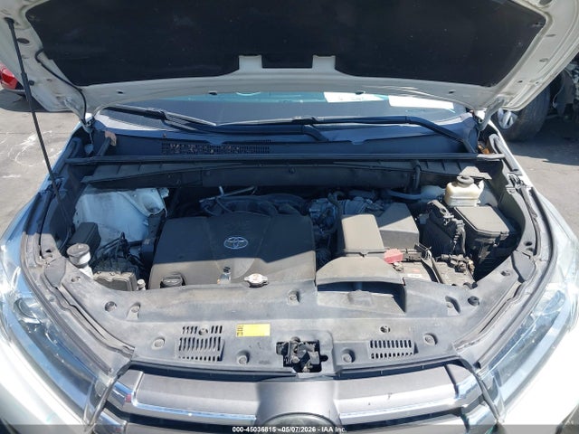 45036815 :رقم المزاد ، 5TDYZRFH4JS264332 vin ، 2018 Toyota Highlander Limited مزاد بيع