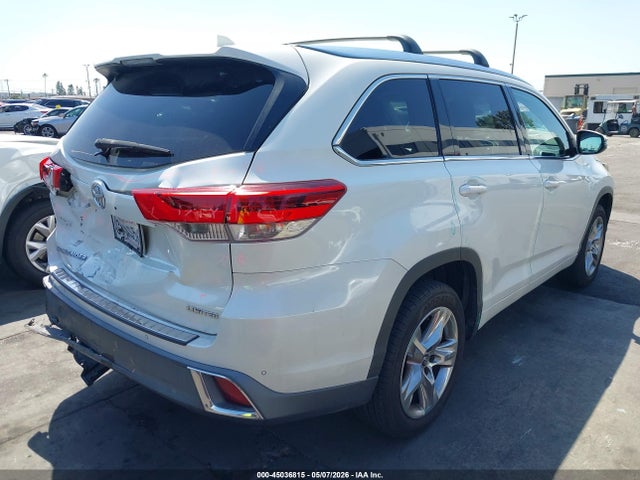 45036815 :رقم المزاد ، 5TDYZRFH4JS264332 vin ، 2018 Toyota Highlander Limited مزاد بيع