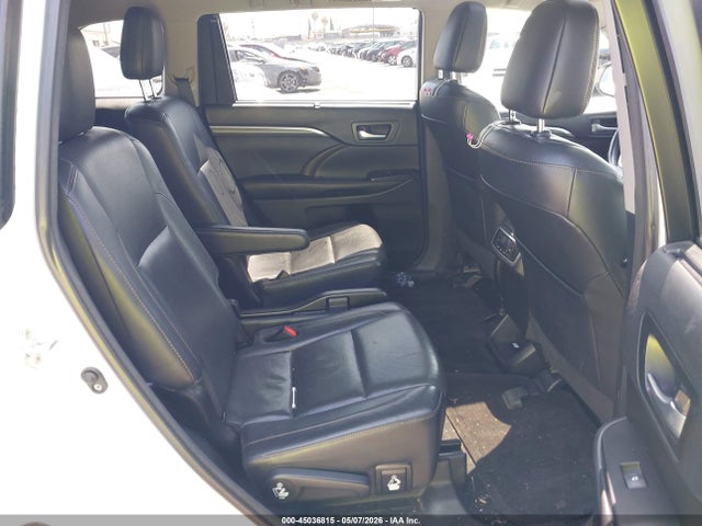 45036815 :رقم المزاد ، 5TDYZRFH4JS264332 vin ، 2018 Toyota Highlander Limited مزاد بيع