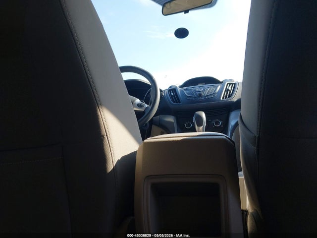 45036829 :رقم المزاد ، 1FMCU9GX7FUC54083 vin ، 2015 Ford Escape Se مزاد بيع