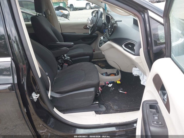 Продаж на аукціоні авто 2022 Chrysler Voyager Lx, vin: 2C4RC1CG3NR218640, номер лоту: 45036831