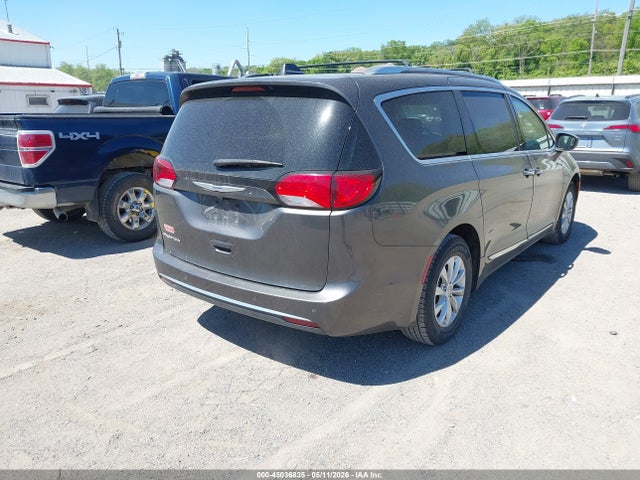 2019 Chrysler Pacifica Touring L მანქანა იყიდება აუქციონზე, vin: 2C4RC1BG8KR583196, აუქციონის ნომერი: 45036835