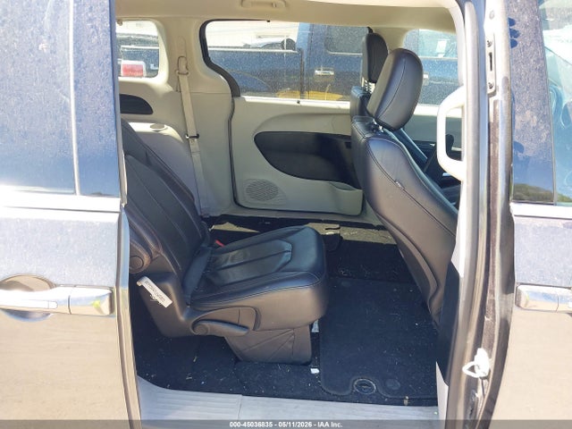 2019 Chrysler Pacifica Touring L მანქანა იყიდება აუქციონზე, vin: 2C4RC1BG8KR583196, აუქციონის ნომერი: 45036835