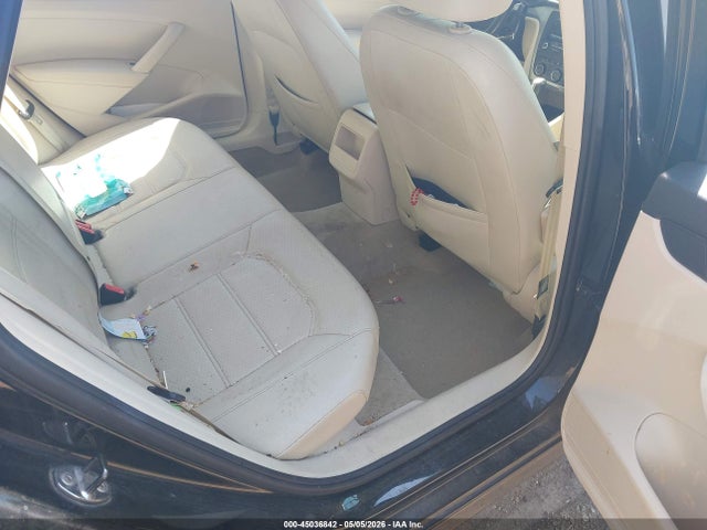 Aukcja sprzedaży 2014 Volkswagen Passat 1.8t Wolfsburg Edition, vin: 1VWAT7A31EC092039, numer aukcji: 45036842