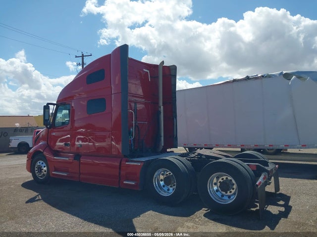 Volvo VNL 2022 4V4NC9EHXNN287345 Image 17