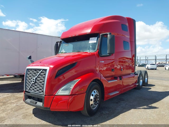 Volvo VNL 2022 4V4NC9EHXNN287345 Image 2