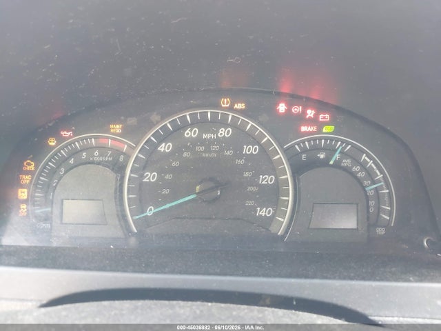 45036882 :رقم المزاد ، 4T1BF1FK9FU109222 vin ، 2015 Toyota Camry Le مزاد بيع