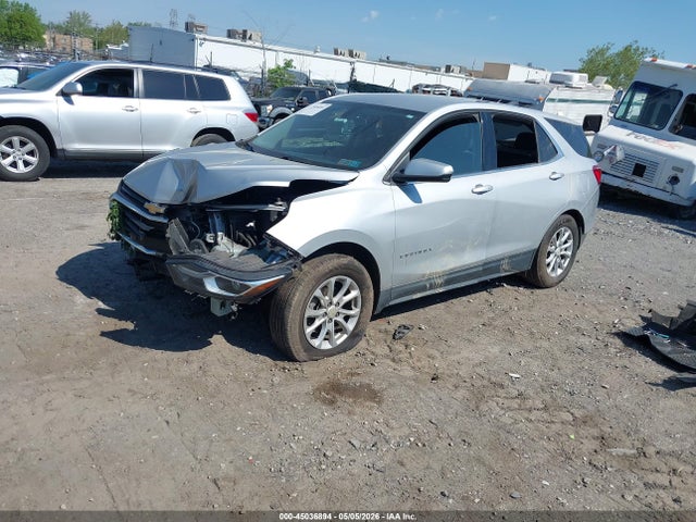 Продаж на аукціоні авто 2018 Chevrolet Equinox Lt, vin: 2GNAXJEV8J6302601, номер лоту: 45036894