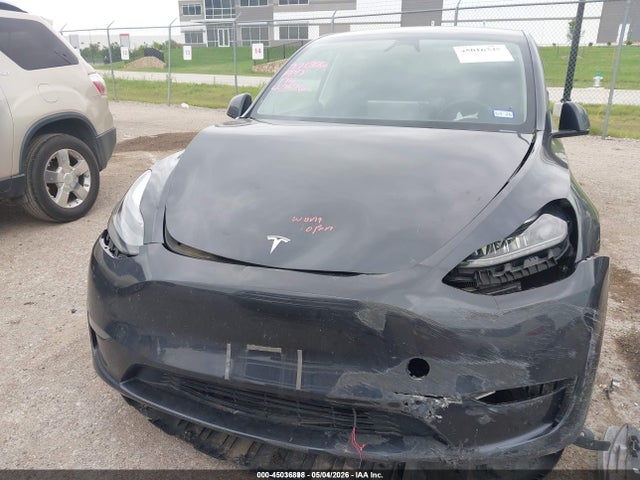 Продаж на аукціоні авто 2024 Tesla Model Y Long Range Single Motor Rear-wheel Drive/rwd, vin: 7SAYGDED6RA304238, номер лоту: 45036898