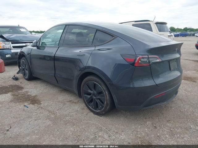 Продаж на аукціоні авто 2024 Tesla Model Y Long Range Single Motor Rear-wheel Drive/rwd, vin: 7SAYGDED6RA304238, номер лоту: 45036898