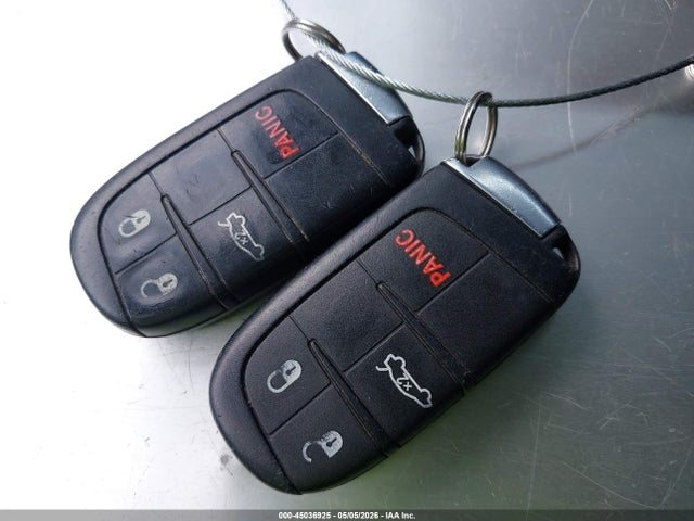 45036925 :رقم المزاد ، 2C3CDZAG3FH722749 vin ، 2015 Dodge Challenger Sxt مزاد بيع