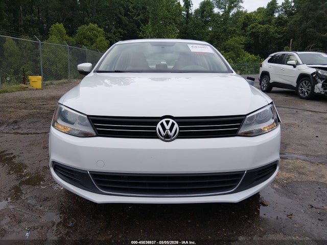 45036937 :رقم المزاد ، 3VWD17AJ4EM286760 vin ، 2014 Volkswagen Jetta 1.8t Se مزاد بيع