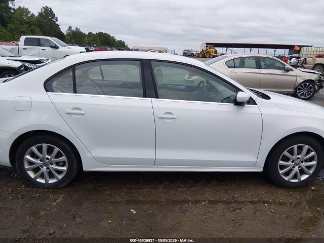 45036937 :رقم المزاد ، 3VWD17AJ4EM286760 vin ، 2014 Volkswagen Jetta 1.8t Se مزاد بيع