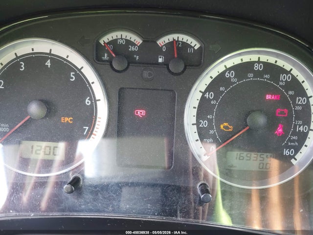2004 Volkswagen Jetta Gls 2.0l მანქანა იყიდება აუქციონზე, vin: 3VWSK69M64M113771, აუქციონის ნომერი: 45036938