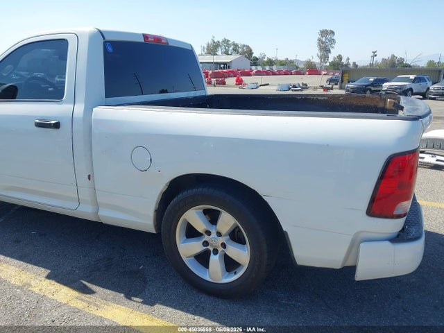 3C6JR6AG1EG329809 RAM 1500 Tradesman