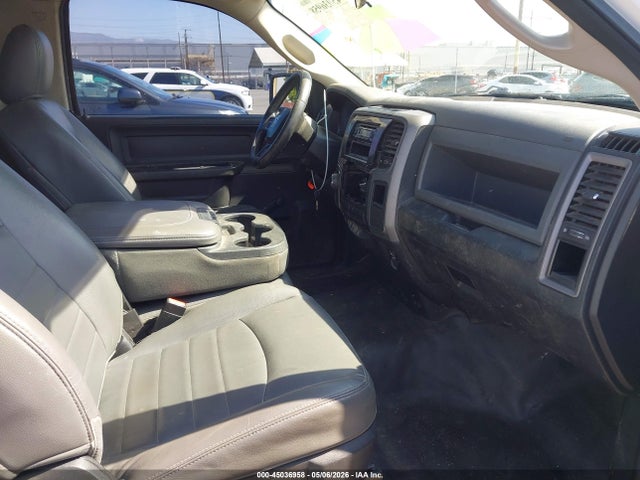 3C6JR6AG1EG329809 RAM 1500 Tradesman