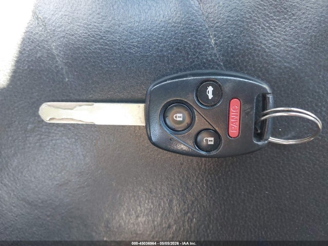 45036964 :رقم المزاد ، 1HGCP2F80CA044338 vin ، 2012 Honda Accord 2.4 Ex-l مزاد بيع