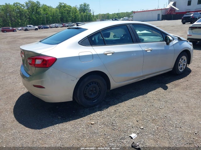 45036991 :رقم المزاد ، 1G1BC5SM6K7147066 vin ، 2019 Chevrolet Cruze Ls مزاد بيع