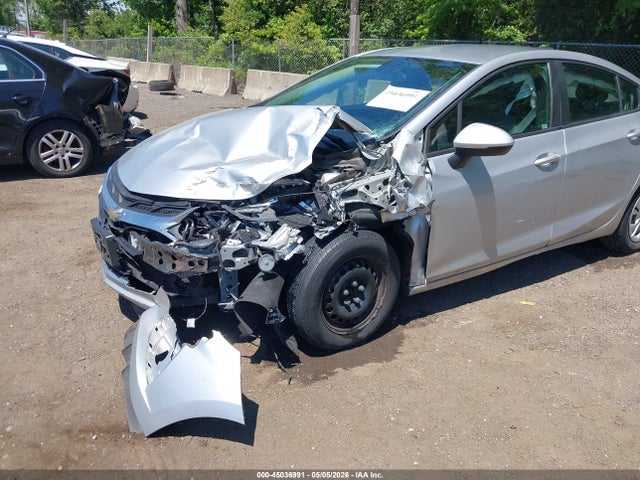 45036991 :رقم المزاد ، 1G1BC5SM6K7147066 vin ، 2019 Chevrolet Cruze Ls مزاد بيع