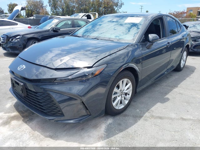 Toyota CAMRY LE 2025 4T1DAACK2SU180574 Image 2
