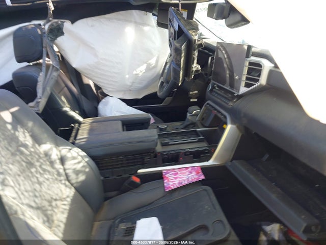 Продаж на аукціоні авто 2024 Toyota Tundra Hybrid Platinum 4wd, vin: 5TFNC5DB5RX075027, номер лоту: 45037017