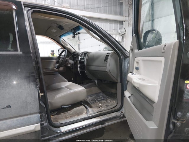 2005 Dodge Dakota Laramie მანქანა იყიდება აუქციონზე, vin: 1D3HW58N25S167123, აუქციონის ნომერი: 45037021