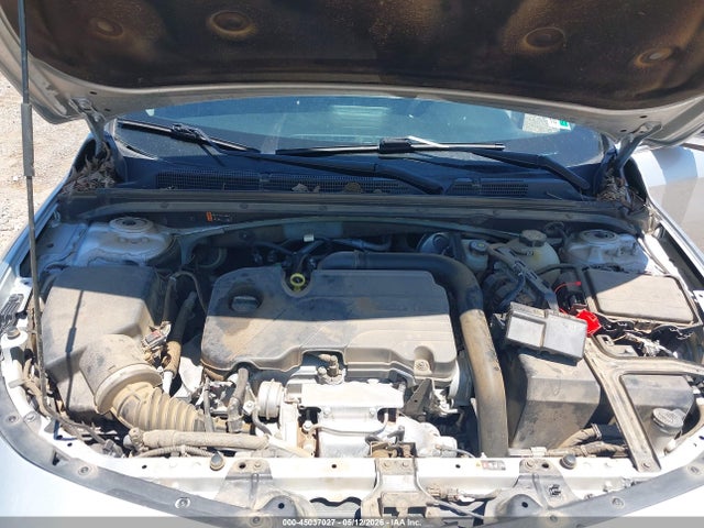 1G1ZD5ST6NF133665 Chevrolet Malibu Fwd Lt
