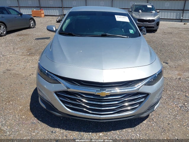 1G1ZD5ST6NF133665 Chevrolet Malibu Fwd Lt