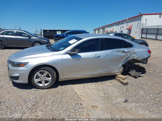 1G1ZD5ST6NF133665 Chevrolet Malibu Fwd Lt