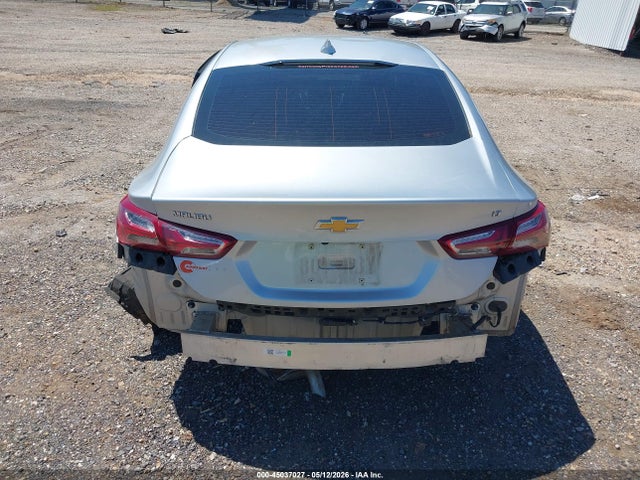 1G1ZD5ST6NF133665 Chevrolet Malibu Fwd Lt