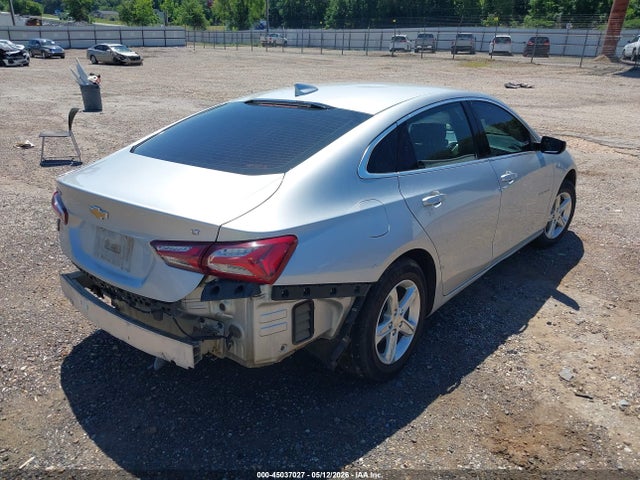 1G1ZD5ST6NF133665 Chevrolet Malibu Fwd Lt