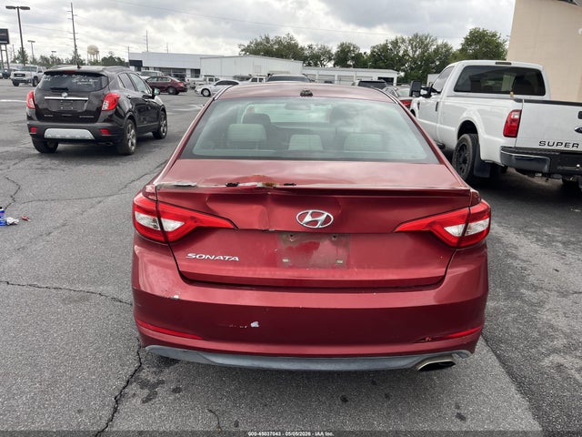 Продажа на аукционе авто 2015 Hyundai Sonata Se, vin: 5NPE24AF2FH109467, номер лота: 45037043