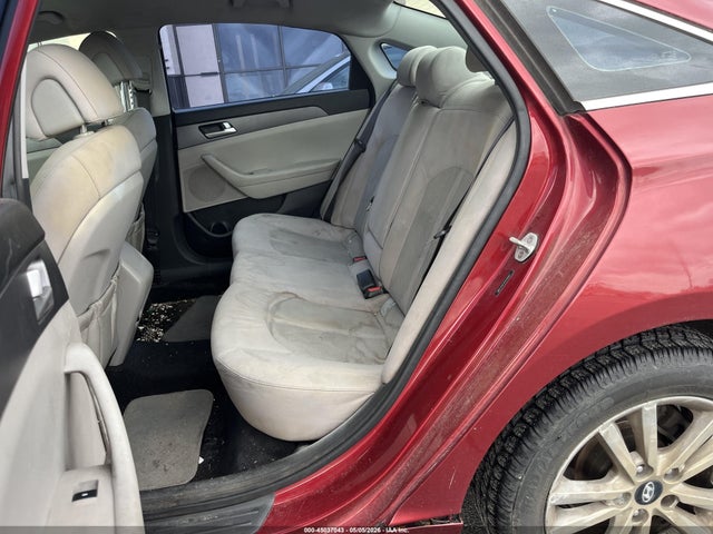 Продажа на аукционе авто 2015 Hyundai Sonata Se, vin: 5NPE24AF2FH109467, номер лота: 45037043