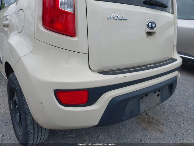 45037052 :رقم المزاد ، KNDJT2A5XC7467701 vin ، 2012 Kia Soul مزاد بيع