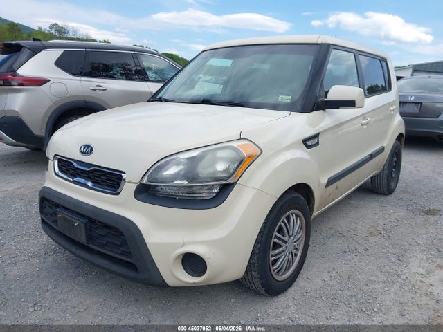 45037052 :رقم المزاد ، KNDJT2A5XC7467701 vin ، 2012 Kia Soul مزاد بيع