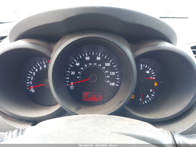 45037052 :رقم المزاد ، KNDJT2A5XC7467701 vin ، 2012 Kia Soul مزاد بيع