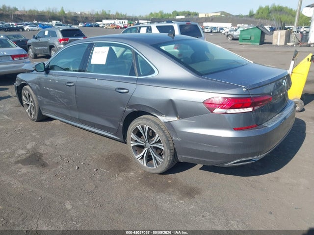 Продажа на аукционе авто 2022 Volkswagen Passat 2.0t Se, vin: 1VWSA7A33NC009866, номер лота: 45037057