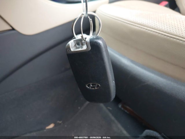 2012 Hyundai Sonata Hybrid მანქანა იყიდება აუქციონზე, vin: KMHEC4A48CA023297, აუქციონის ნომერი: 45037061
