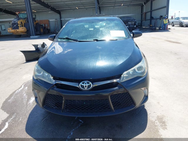 Aukcja sprzedaży 2015 Toyota Camry Se, vin: 4T1BF1FK7FU907542, numer aukcji: 45037062