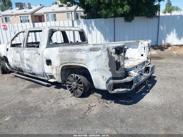 45037069 :رقم المزاد ، 1GC4YREY7NF322183 vin ، 2022 Chevrolet Silverado 2500hd 4wd  Standard Bed High Country مزاد بيع
