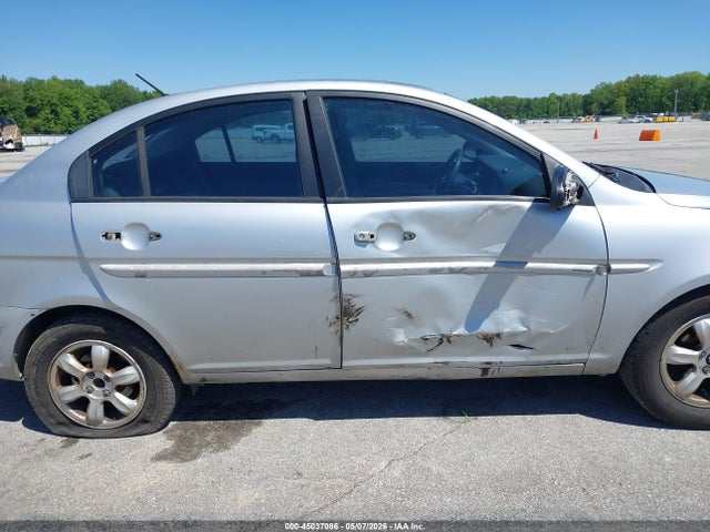 2006 Hyundai Accent Gls მანქანა იყიდება აუქციონზე, vin: KMHCN46C46U057807, აუქციონის ნომერი: 45037086